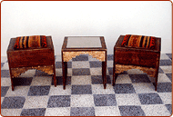 Table basse+ 2 poufs